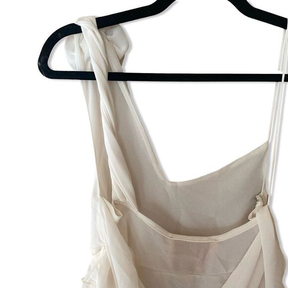 Bubishluxe Willow Ruffle Rosette Dress in White mini midi jellyfish hem Revolve - Picture 7 of 16